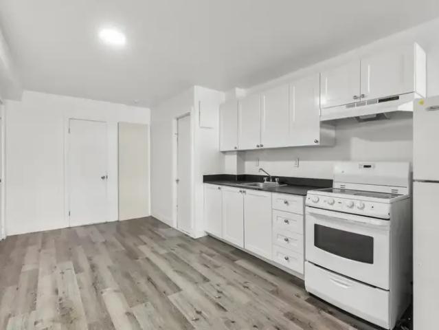 For Rent Apartment Montreal QC DS95003285