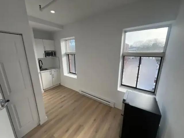 For Rent Apartment Montreal QC DS103179096