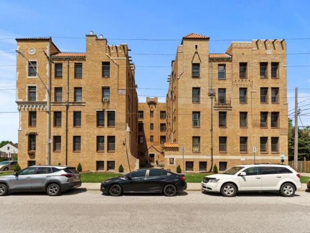 For Rent Apartment Windsor ON DS103013247