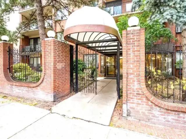 For Rent Apartment Toronto ON DS100330975