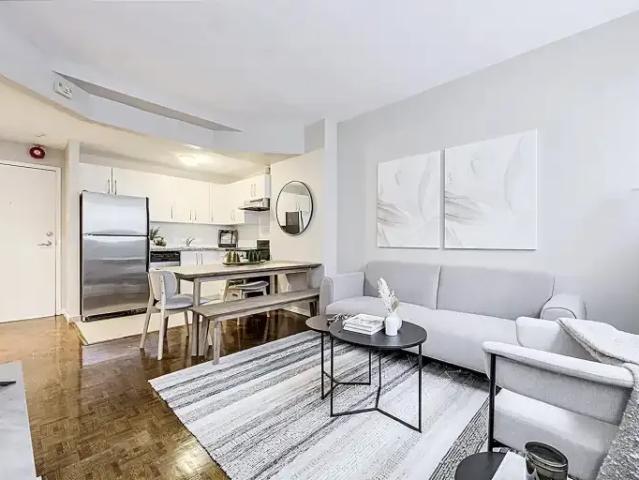 For Rent Apartment Toronto ON DS102018777