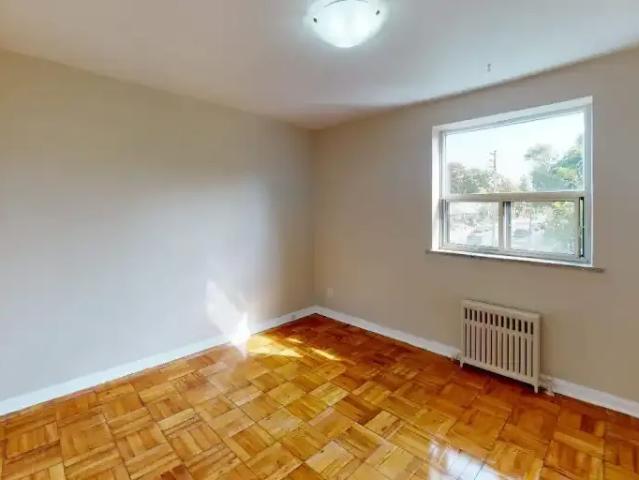 For Rent Apartment Toronto ON DS102700512