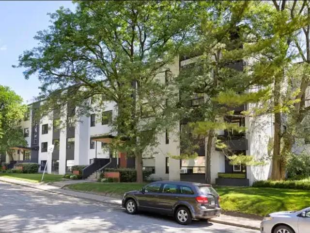 For Rent Apartment Toronto ON DS102844582