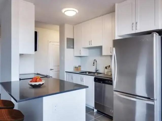 For Rent Apartment Toronto ON DS103090890