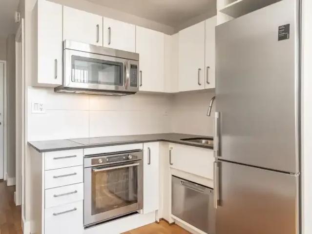 For Rent Apartment Toronto ON DS103301035