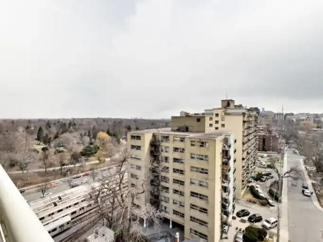 For Rent Apartment Toronto ON DS104036157