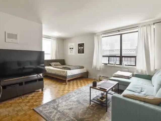 For Rent Apartment Toronto ON DS104710993