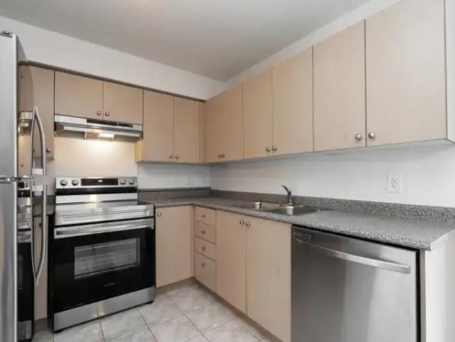 For Rent Apartment Toronto ON DS105185239