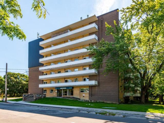 For Rent Apartment Toronto ON DS95294120