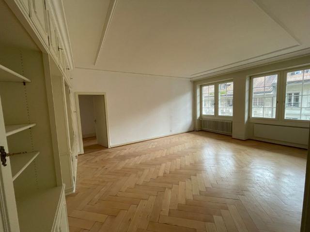 For rent – Beautiful 4.5 room apartment in Freiburg