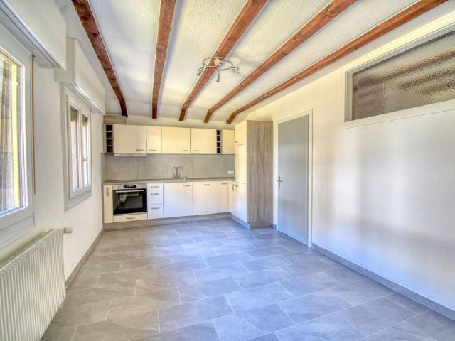 FOR RENT Beautiful renovated 3 ½ room apartment on the top floor