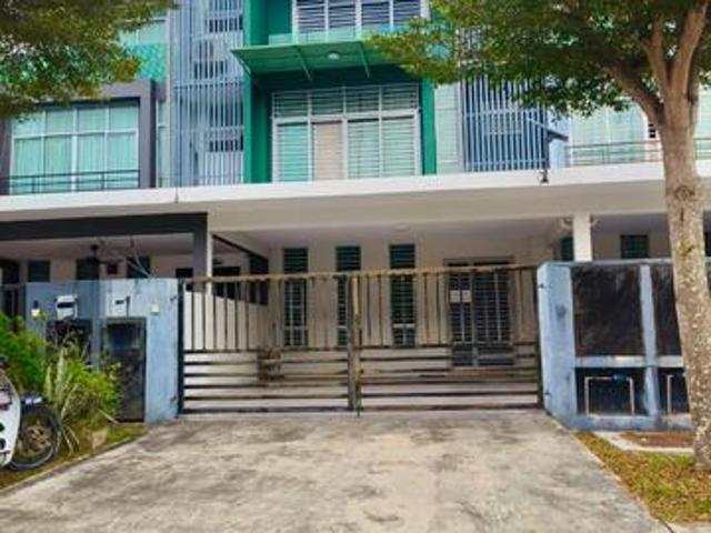 For Rent Below Market Landed in Bangi Avenue Near Bukit Mahkota