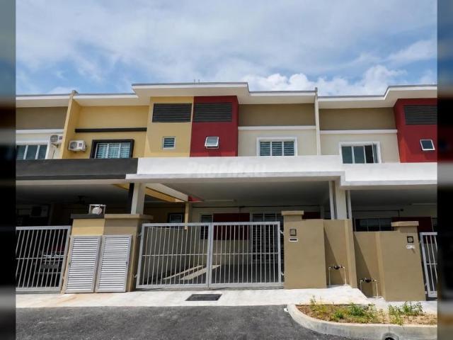 FOR RENT BRAND NEW HOUSE IN TAMAN BAKTI YNS, NILAI / LABU