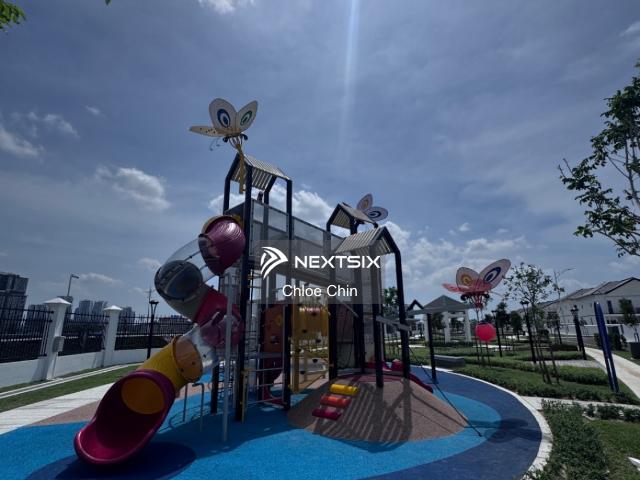 For Rent 步行的距离就能到Maslee、锦和、各大银行，各种餐厅的Molek Pine 4，衣食住行极其便利！高级公寓里还有各式各样的设施 ️ ️ ，还能享受Onsen日式温泉浴️ *重点: 屋主还贴心地空着一间房间为租客提供需求定制服务哦