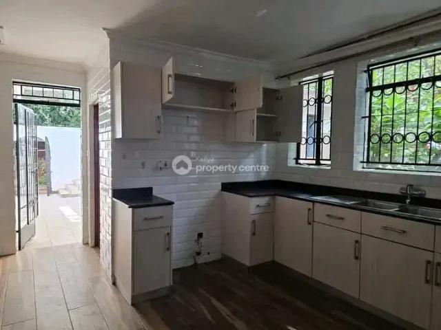 For Rent: Charming 4 bedroom En suite Standalone House, Runda, Westlands, Nairobi | 4 Beds, 5 Baths Ref: 65538 Kenya Property Centre KPC