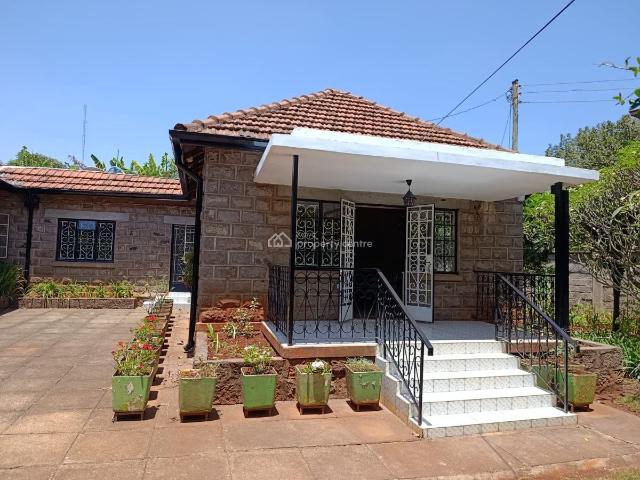 For Rent: Charming 2 Bedrooms House, Jacaranda Avenue, Lavington, Nairobi | 2 Beds, 2 Baths Ref: 60994 Kenya Property Centre KPC