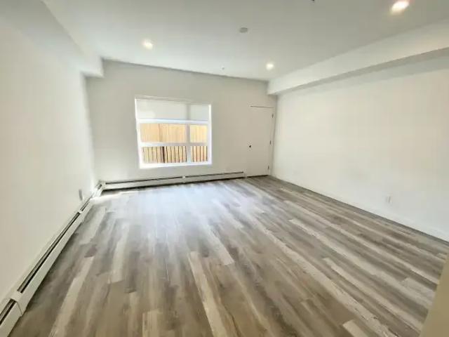 For Rent Condo Edmonton AB DS104180641
