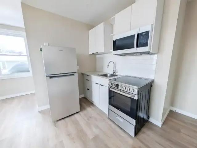 For Rent Condo Niagara Falls ON DS102846435