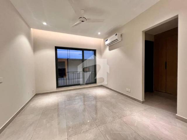 FOR RENT Designer Triple Storey 5 Bedrooms House F_6/3