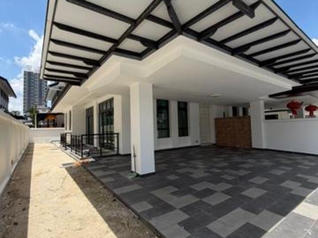 For Rent Double Storey Cluster House at Eco Botanic Gelang Patah