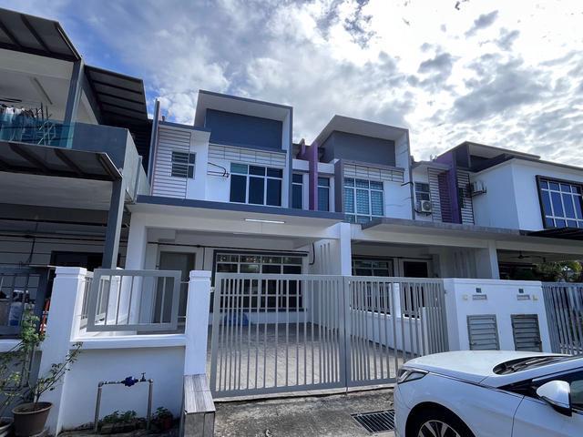 For RENT Double Storey Terrace House Meranti Hillpark Puncak Alam