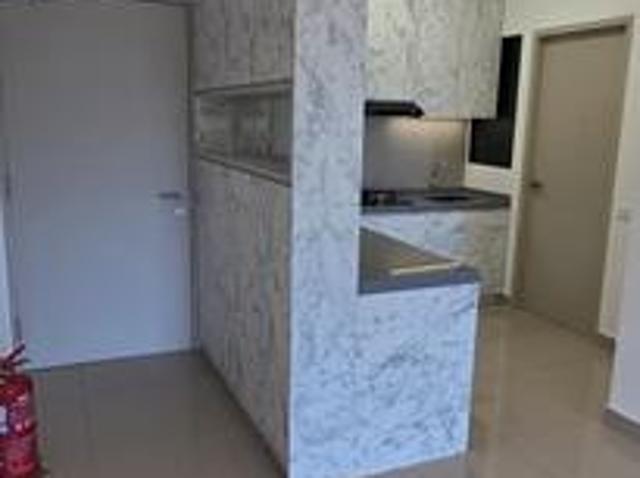 FOR RENT furnish unit high floor