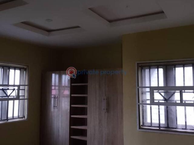 For rent: House Adebomi Powerline * *ayegun Road* *tipper* Garage* Off Akala Expressway Ibadan Oyo PID: 6PCMVY | Private Property Nigeria