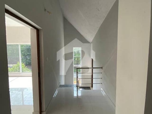 For Rent House Main Cantt Measuring 12 Marla 5 Bedrooms