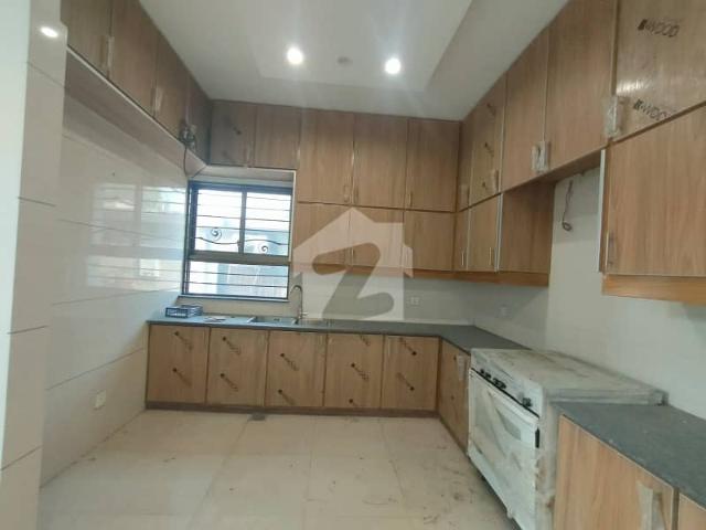 For Rent House Measuring 25 Marla 5 Bedrooms Double Unit Beautiful House