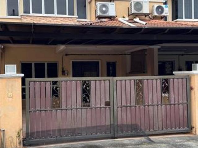 For Rent Huge Landed Double Storey Terraced Bandar Baru Bangi