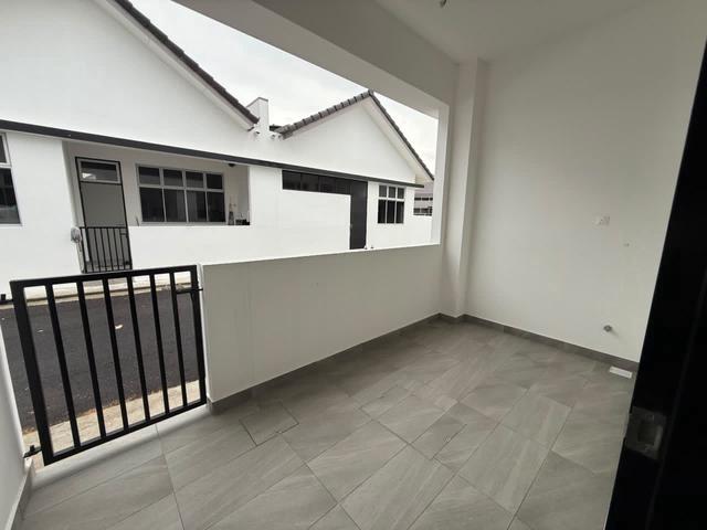 For Rent Iconia Garden Impian Emas Single Storey House