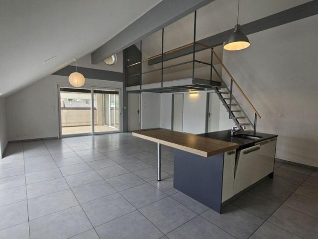 For rent in Courroux magnificent 4.5 room apartment with terrace