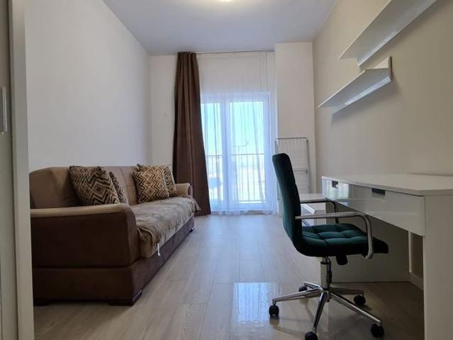 For rent in Cluj Napoca, in the Buna Ziua district, a modern apartment composed of 2 bedrooms, living room, 2 bathrooms and a terrace of 50 m². The apartment is perfect for a student who uses the car to go to university courses