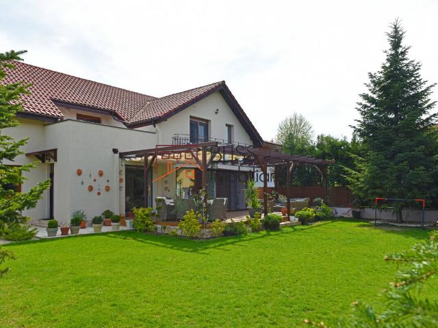 For rent Spacious 4 Bedroom Villa with Garden and Premium Finishes Iancu Nicolae Jolie Ville, Bucharest / Ilfov