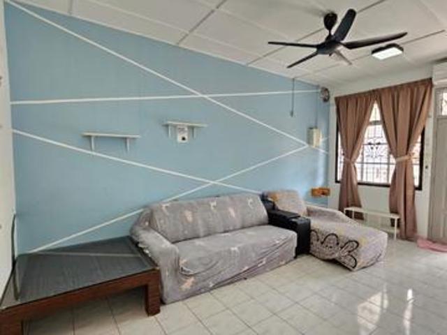 For Rent Jln Indah Taman Bukit Indah Single storey