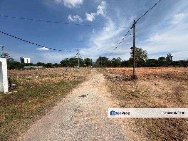 FOR SALE / RENT / JV: PRIME 2 ACRE COMMERCIAL LAND @ BATU PAHAT
