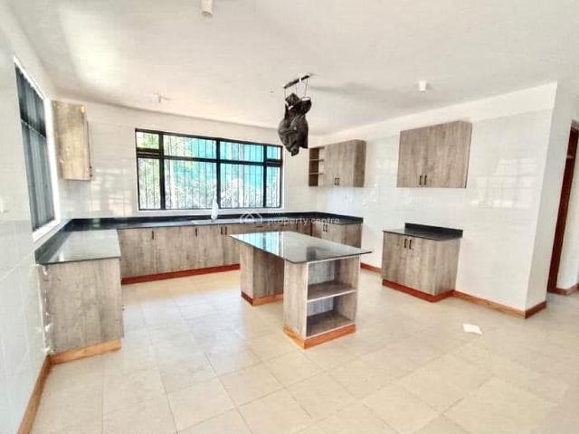 For Rent: Luxurious 4 Bedrooms, Bogani Road, Karen, Nairobi | 4 Beds, 4 Baths Ref: 44140 Kenya Property Centre KPC