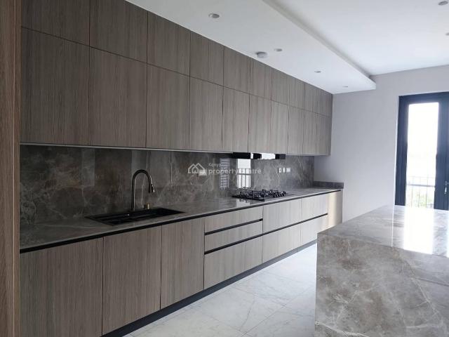 For Rent: Luxurious 5 Bedrooms, Runda, Westlands, Nairobi | 5 Beds, 5 Baths | Kenya Property Centre Ref: 61915 Kenya Property Centre KPC