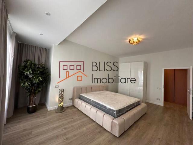 For rent Luxury 3 Bedroom Duplex with Private Garden and Parking Primaverii, Bucharest