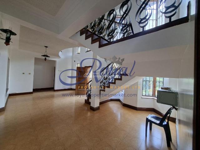 For Rent: Luxury 5 Bedroom Home In A Gated Community, Runda, Westlands, Nairobi | 5 Beds, 5 Baths Ref: 61676 Kenya Property Centre KPC