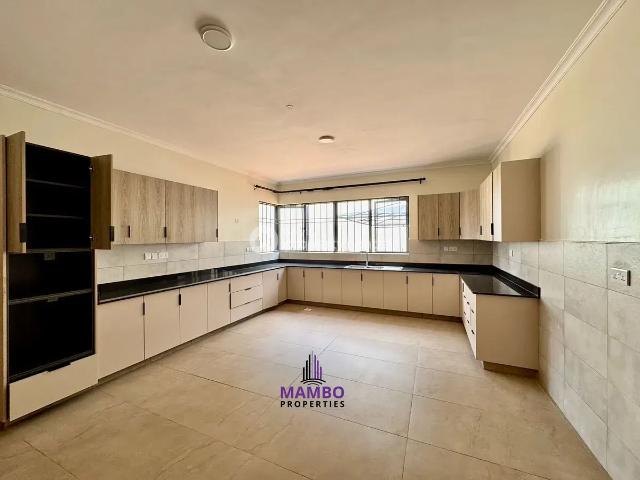 For Rent: Luxury 5 Bedroom Villa With A Swimming Pool. Kibagare Way, Loresho, Westlands, Nairobi | 5 Beds, 6 Baths Ref: 65956 Kenya Property Centre KPC