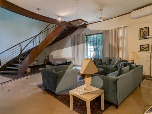 FOR RENT Luxury Furnished Double Storey House F_7/1 F 7