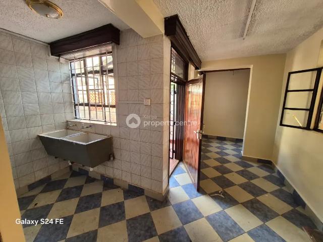 For Rent: Mansion, 5 Bedrooms, 3 Ensuite+ Dsq, Runda, Westlands, Nairobi | 5 Beds, 4 Baths Ref: 65417 Kenya Property Centre KPC