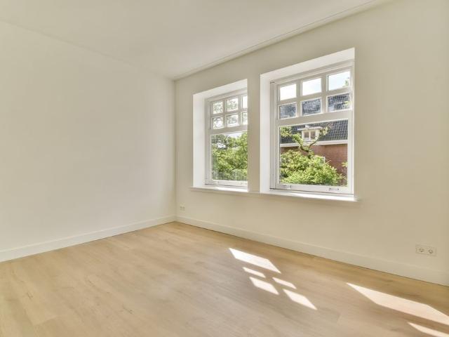 For rent: Maasstraat 83 3, 1078 HG Amsterdam