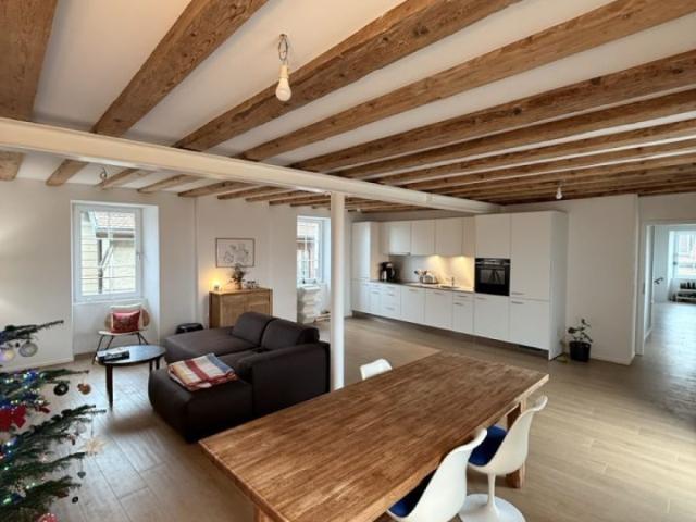 For rent Magnificent 4.5 room apartment in Féchy VD