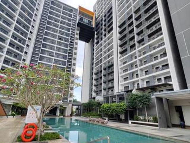 FOR RENT Maya Condominium Likas Damai Pool View Level 2