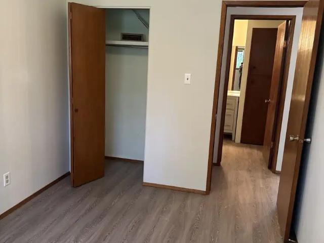 Newly Renovated! Spacious Southwood Duplex $2650 Gas/Power Inc Right on a Park