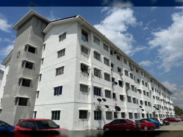 FOR RENT! Pangsapuri Putra, Taman Putra Prima, Puchong