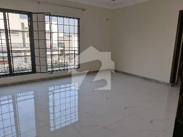 For Rent | Prime Location | 1 Kanal House Upper Portion | Sector E | Near Jacaranda Family Club | DHA Phase 2 | Islamabad