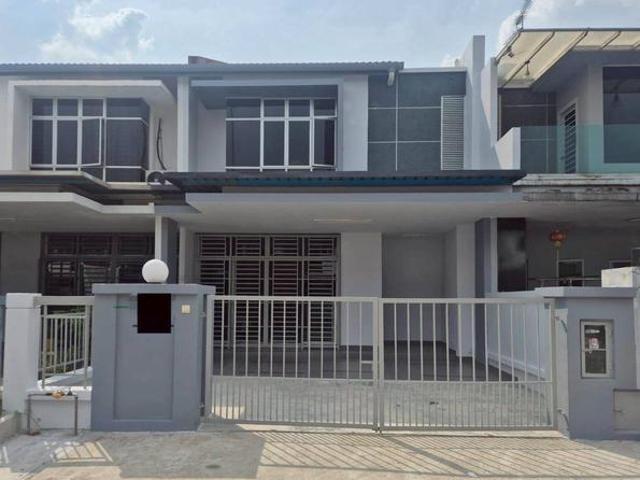For Rent Rini Hills 2 Double Storey Terrace House 4 Bedrooms 22x70